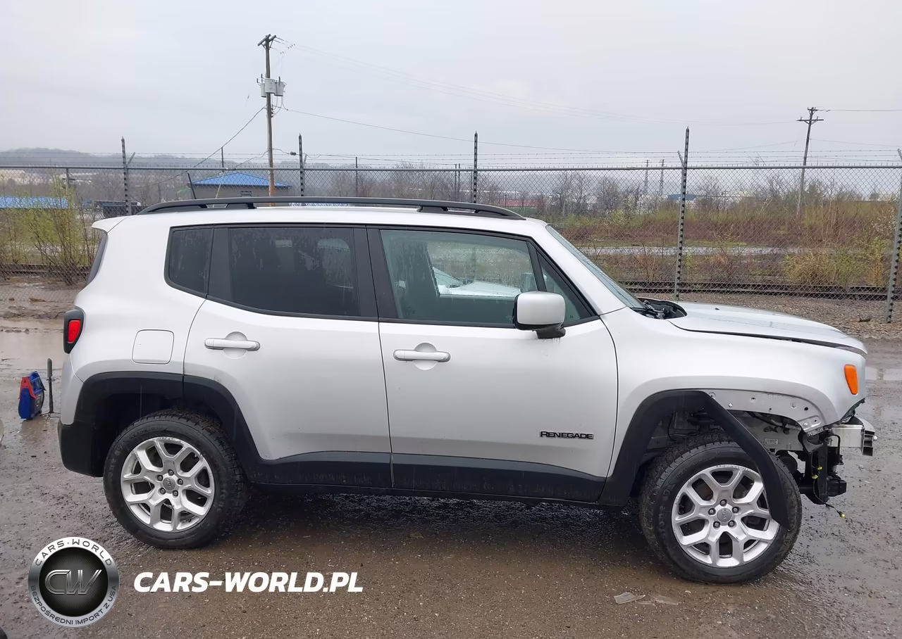 2018 Jeep Renegade Latitude 4X4 VIN:ZACCJBBB9JPJ02555 - 14