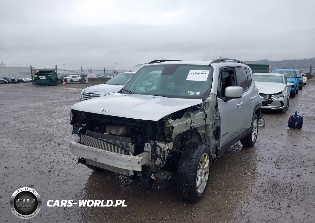 2018 Jeep Renegade Latitude 4X4 VIN:ZACCJBBB9JPJ02555 - 2