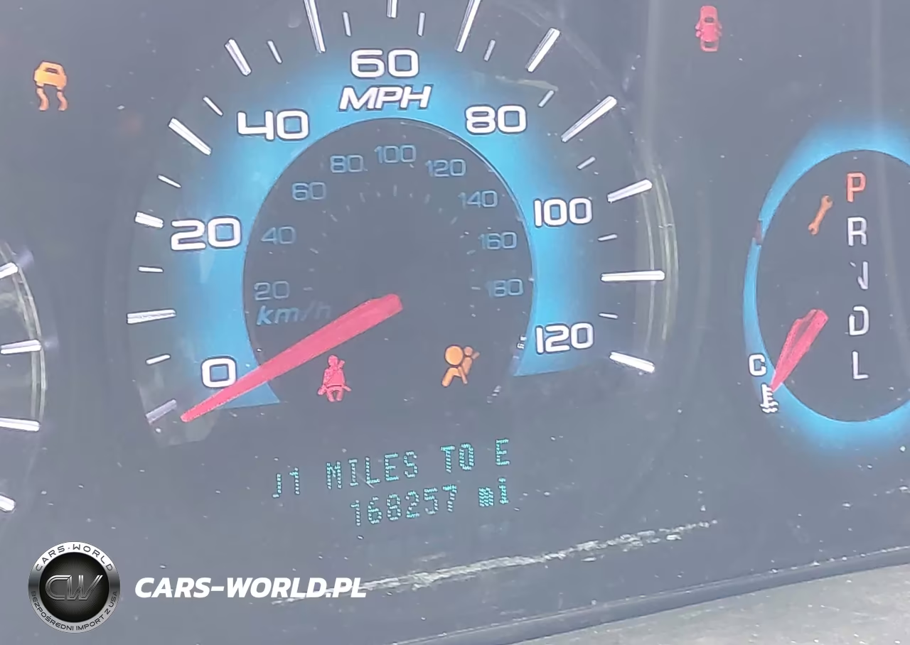 2011 Ford Fusion S VIN:3FAHP0GA8BR302027 - 16