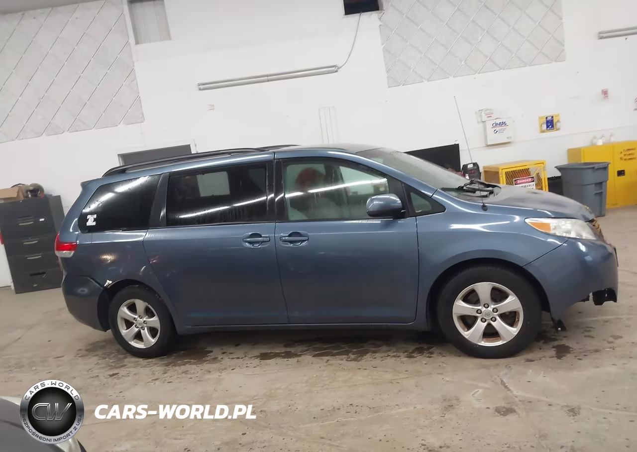 2014 Toyota Sienna Le V6 8 Passenger VIN:5TDKK3DC2ES468034 - 13