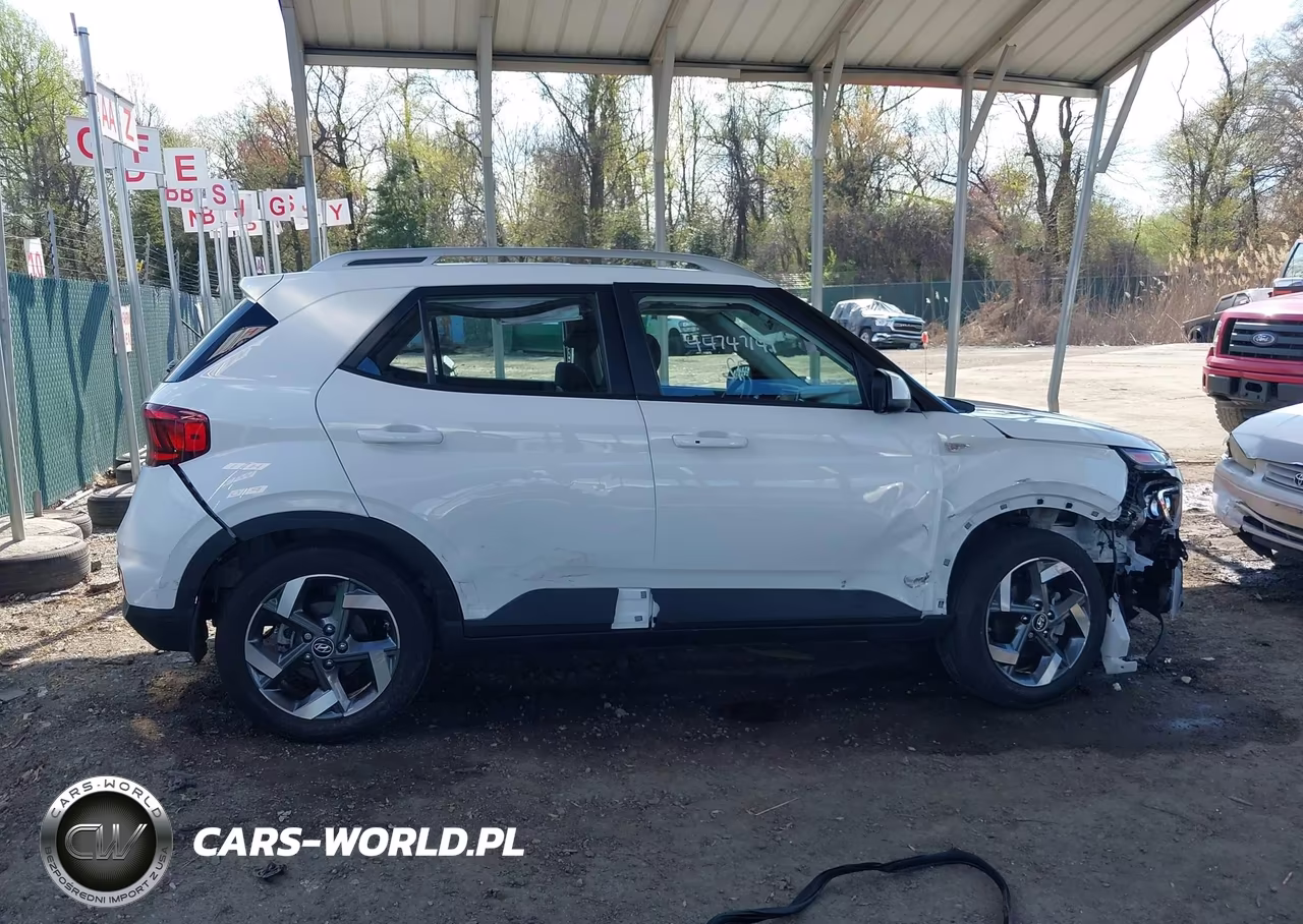 2024 Hyundai Venue Sel VIN:KMHRC8A35RU293322 - 13