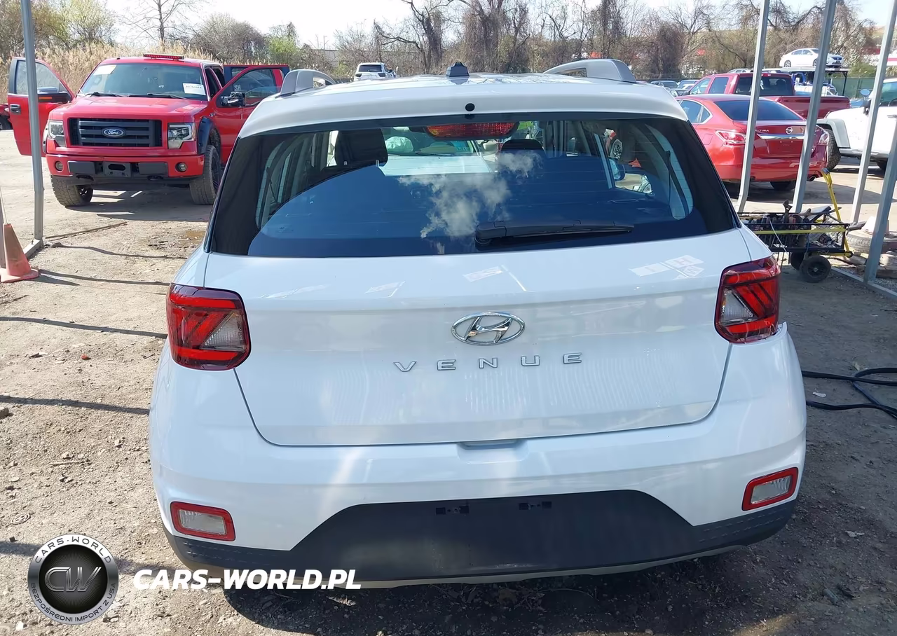 2024 Hyundai Venue Sel VIN:KMHRC8A35RU293322 - 16