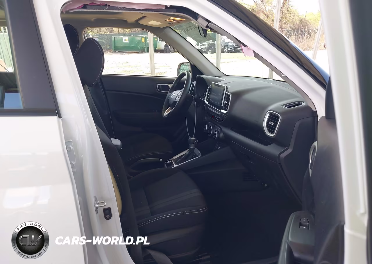 2024 Hyundai Venue Sel VIN:KMHRC8A35RU293322 - 5