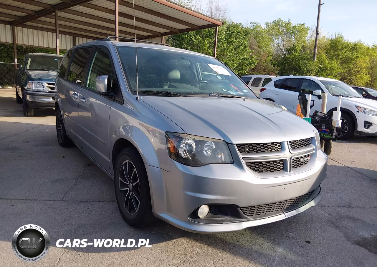 2016 Dodge Grand Caravan R-T