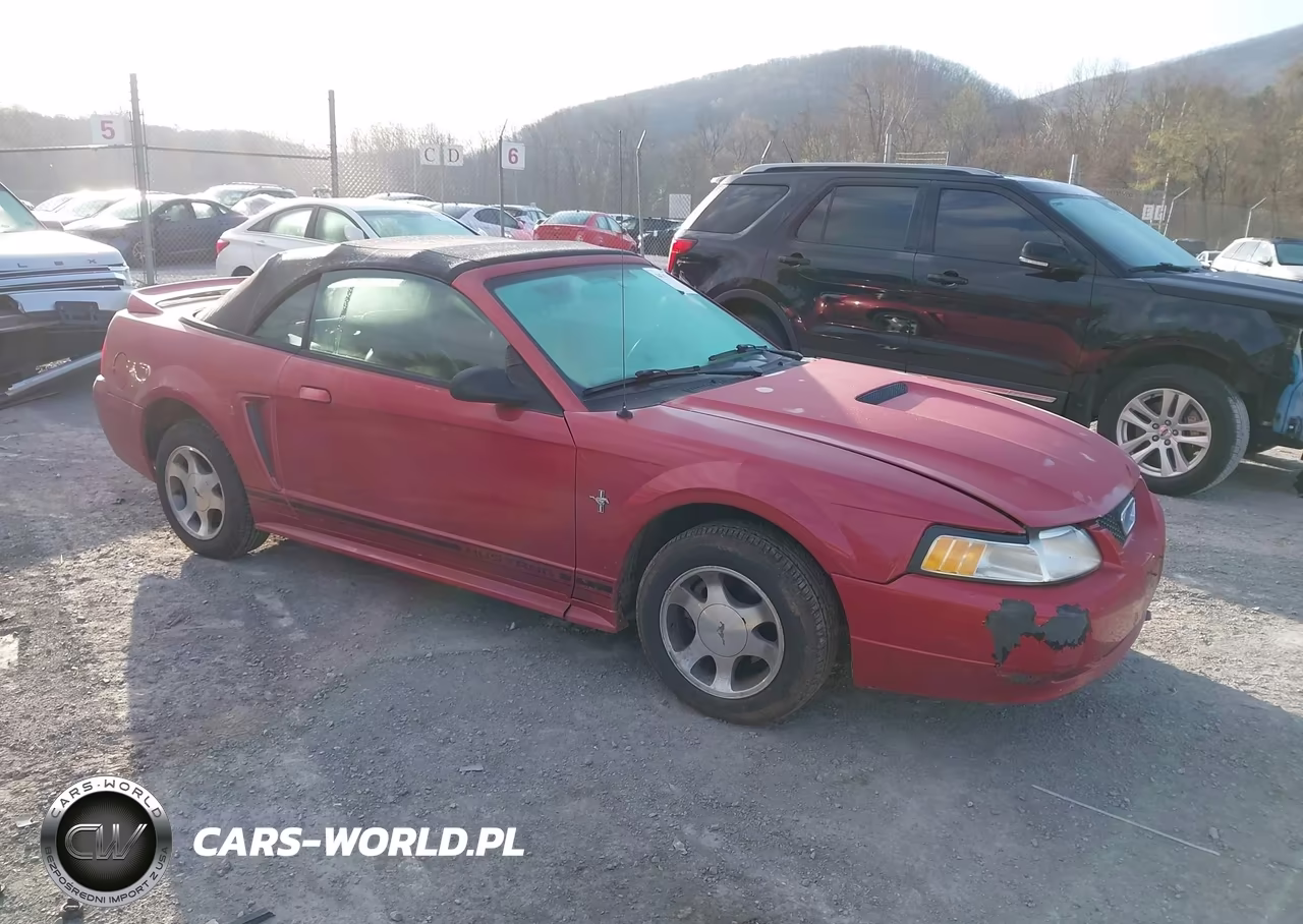 2000 Ford Mustang