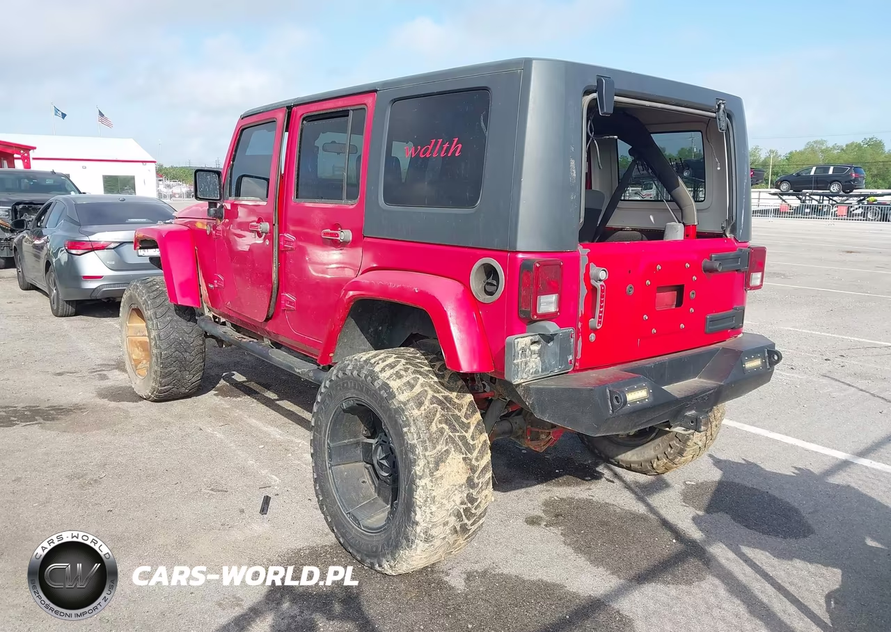 2008 Jeep Wrangler Unlimited X VIN:1J4GA39128L652647 - 3