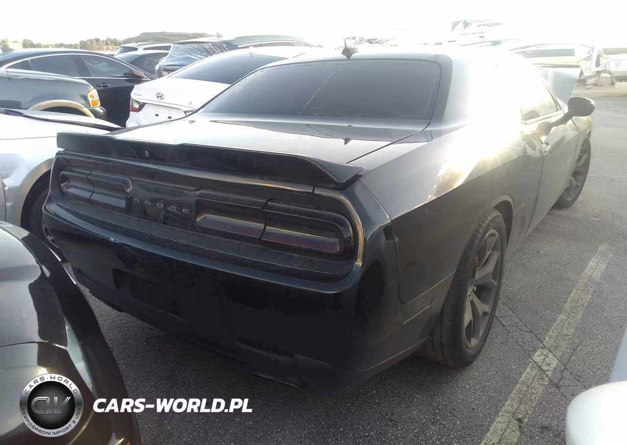 2016 Dodge Challenger Sxt Plus VIN:2C3CDZAG7GH300310 - 4