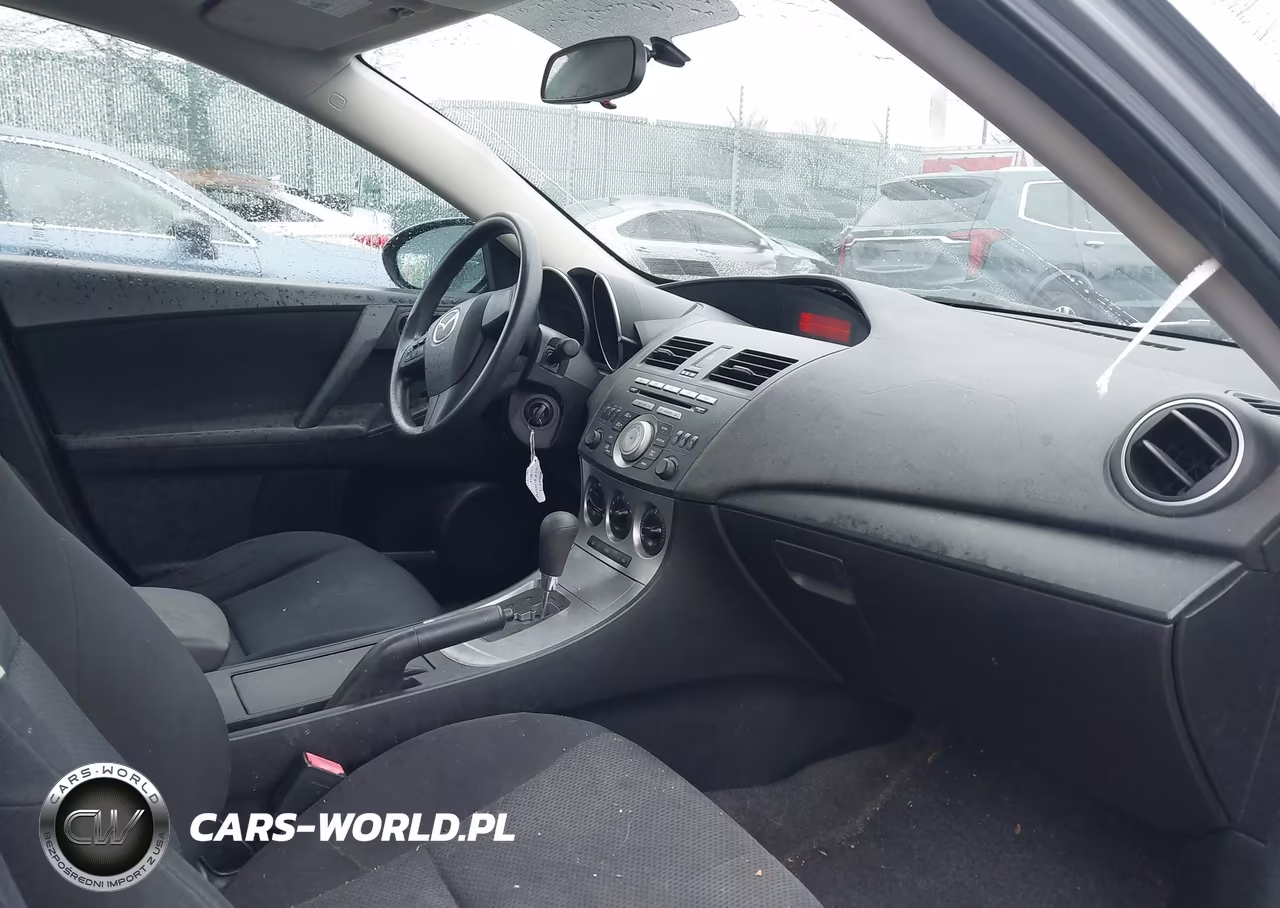 2011 Mazda Mazda3 I Sport VIN:JM1BL1UF9B1395362 - 5