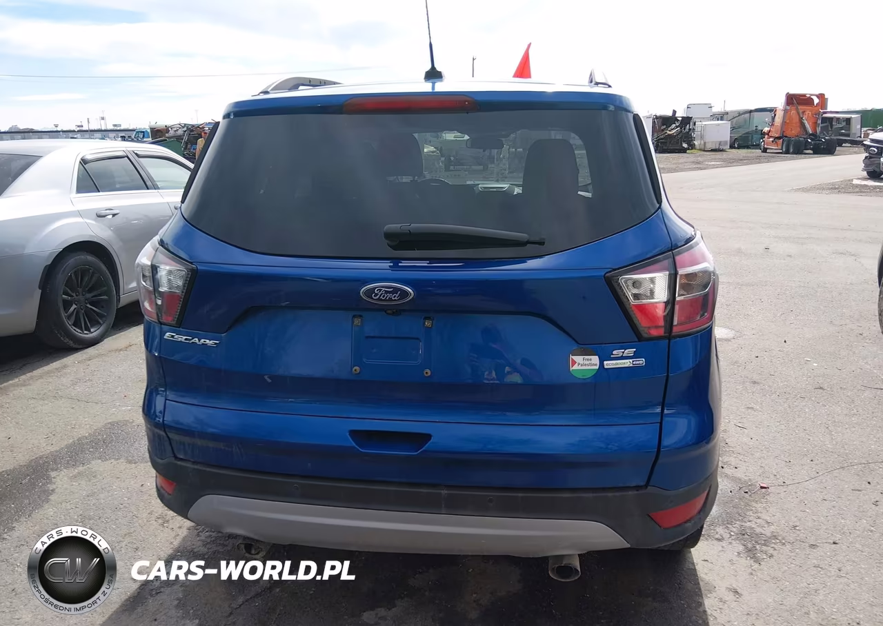 2017 Ford Escape Se VIN:1FMCU9GD4HUE70675 - 16