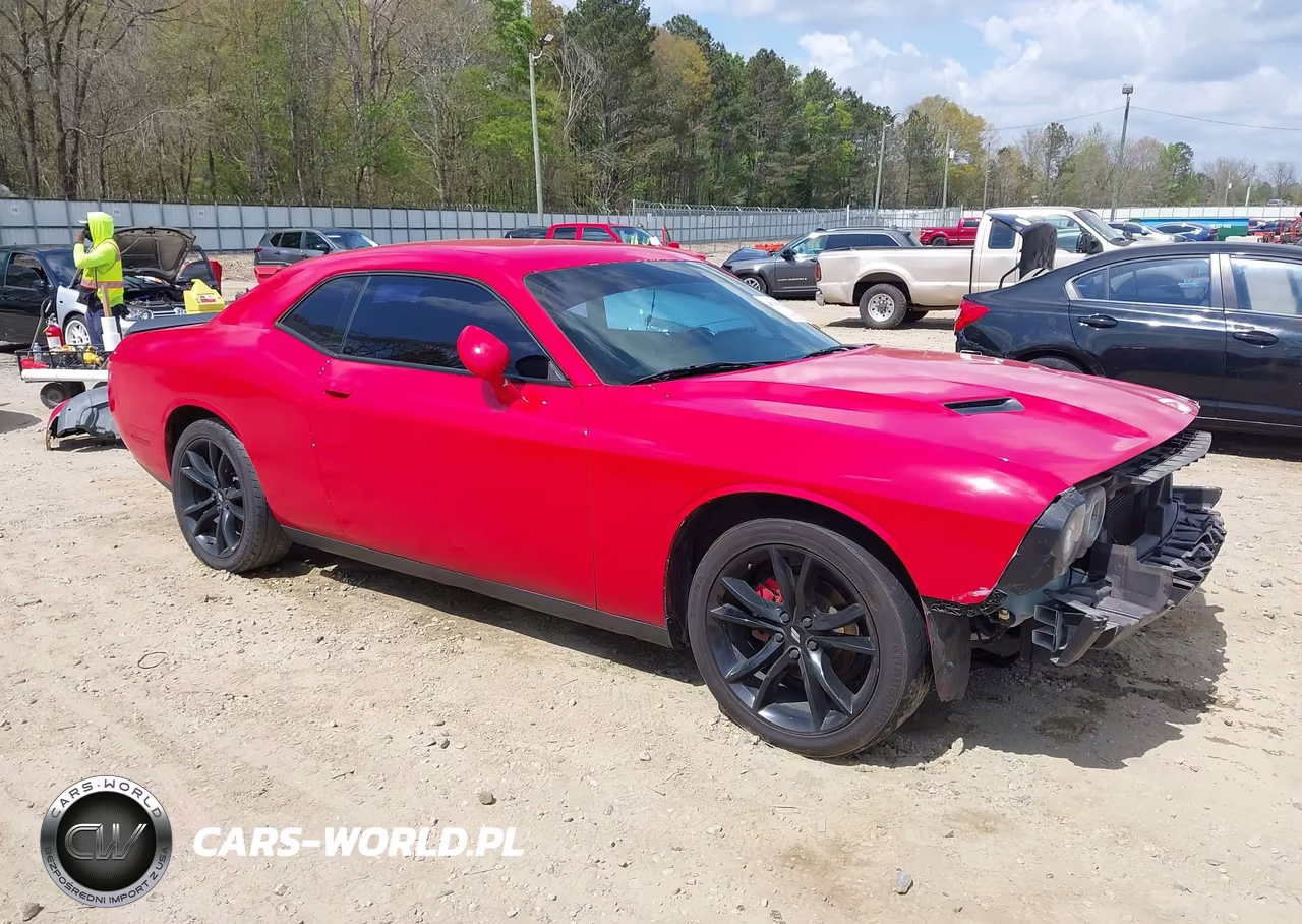 2018 Dodge Challenger Sxt