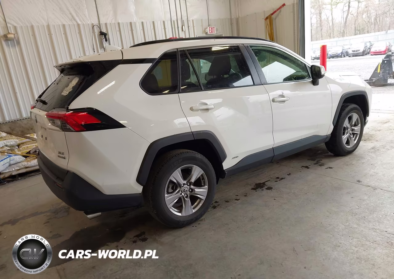 2024 Toyota Rav4 Hybrid Xle VIN:JTMRWRFV5RD216543 - 4