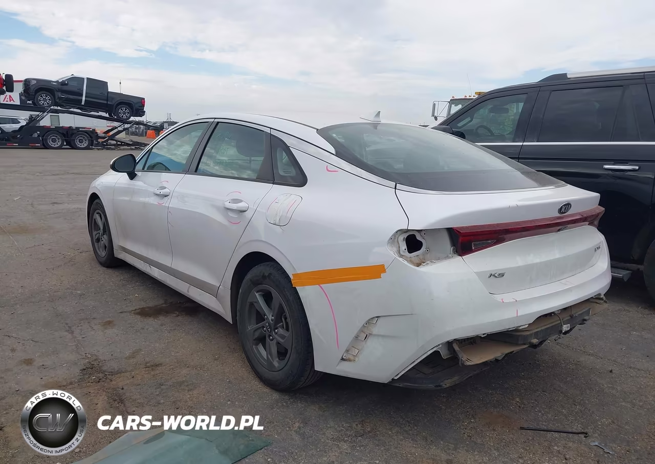2021 Kia K5 Lxs VIN:5XXG14J27MG017935 - 3