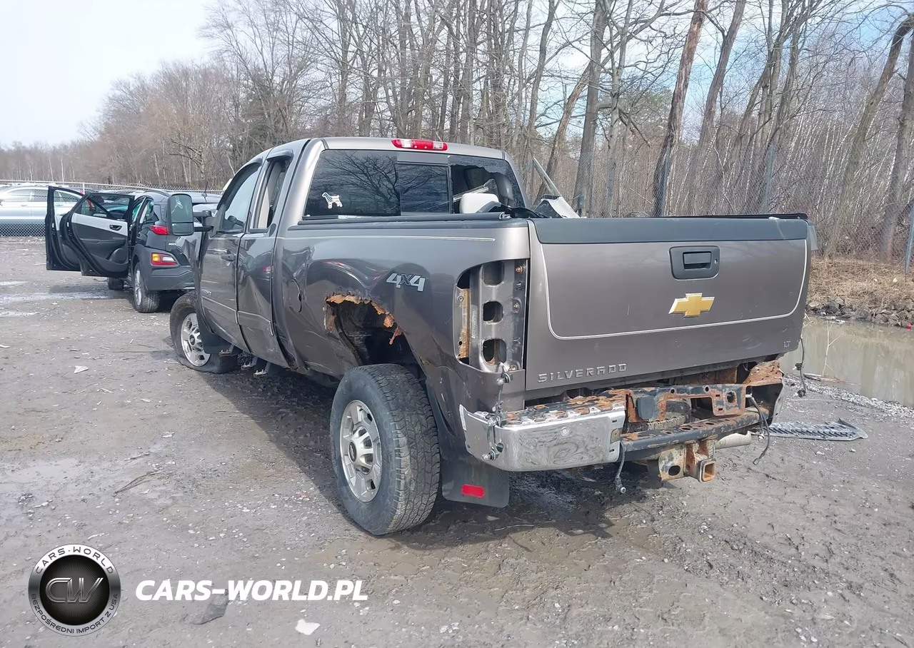 2013 Chevrolet Silverado 2500Hd Lt VIN:1GC2KXC8XDZ144234 - 3