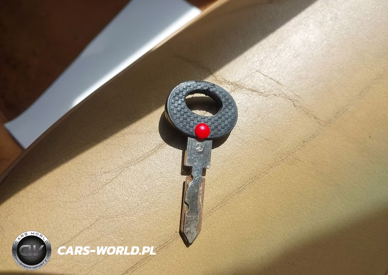 1988 Mercedes-Benz 560 Sel VIN:WDBCA39D7JA390204 - 11