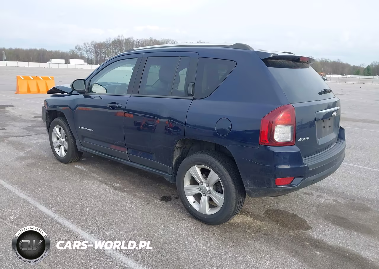 2014 Jeep Compass Sport VIN:1C4NJDBB3ED880040 - 3