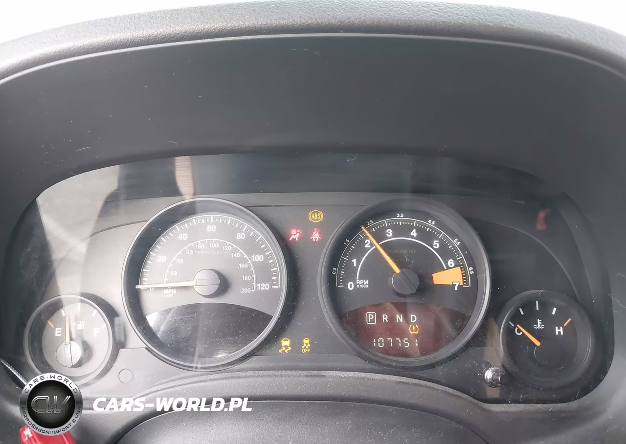 2014 Jeep Compass Sport VIN:1C4NJDBB3ED880040 - 7
