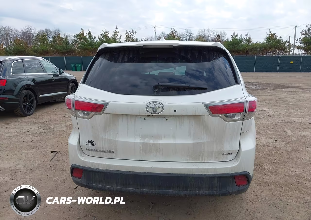 2016 Toyota Highlander Le Plus V6 VIN:5TDBKRFH7GS344856 - 17
