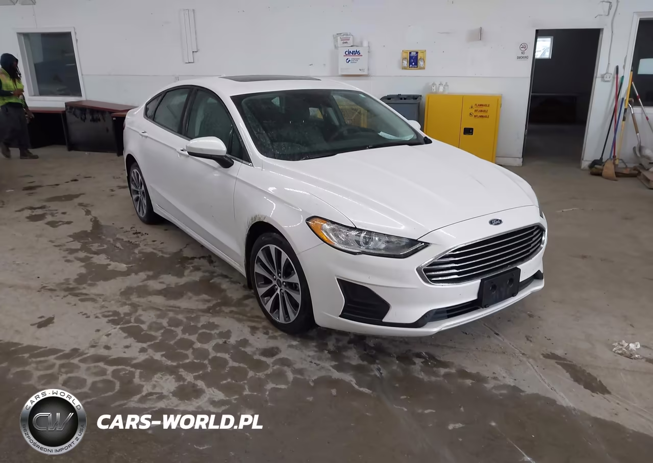 2019 Ford Fusion Se – zdjęcie 1 z 17