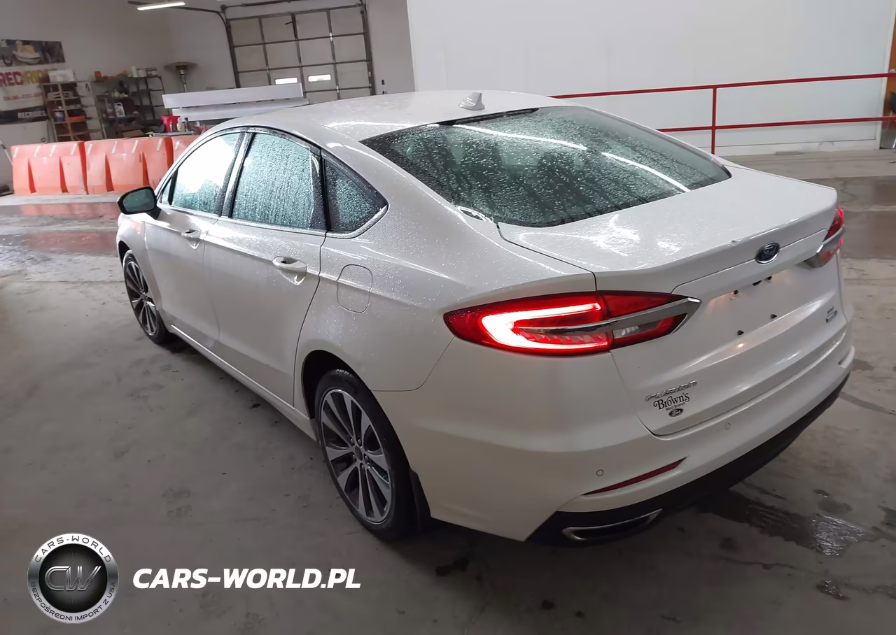 2019 Ford Fusion Se VIN:3FA6P0T94KR286542 - 3