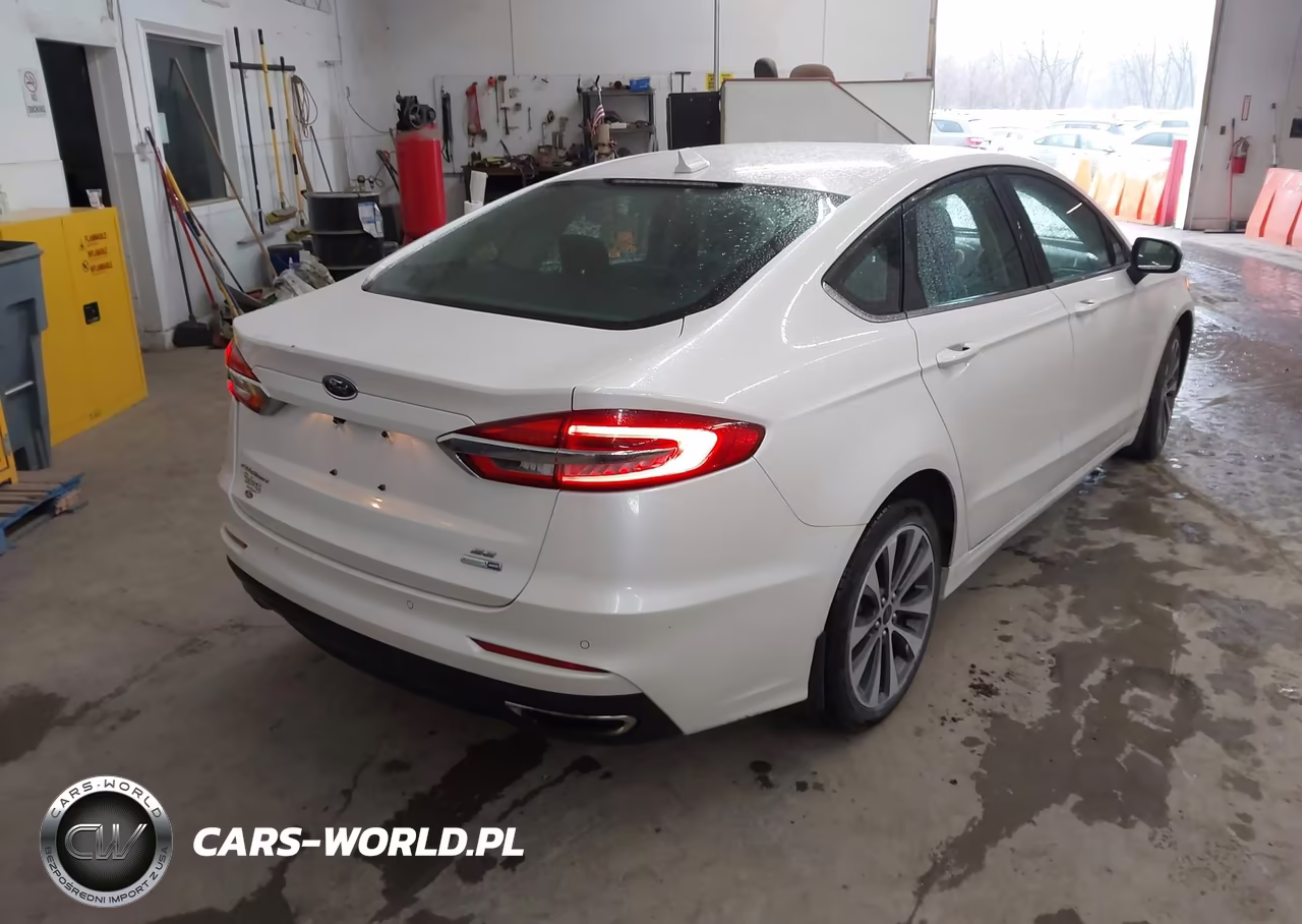 2019 Ford Fusion Se VIN:3FA6P0T94KR286542 - 4
