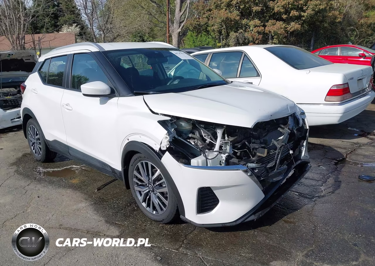2023 Nissan Kicks Sv Xtronic Cvt
