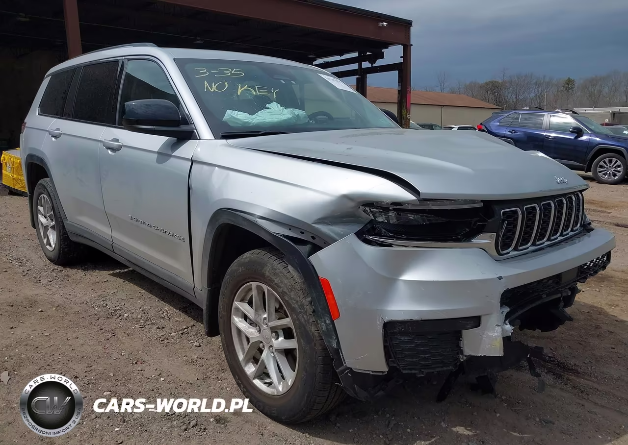 2023 Jeep Grand Cherokee L Laredo 4X4