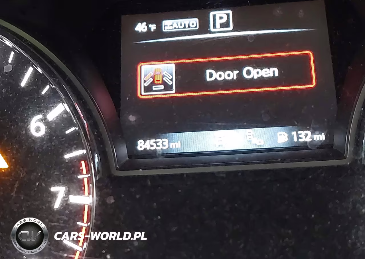 2018 Nissan Pathfinder Sl VIN:5N1DR2MM9JC648304 - 15