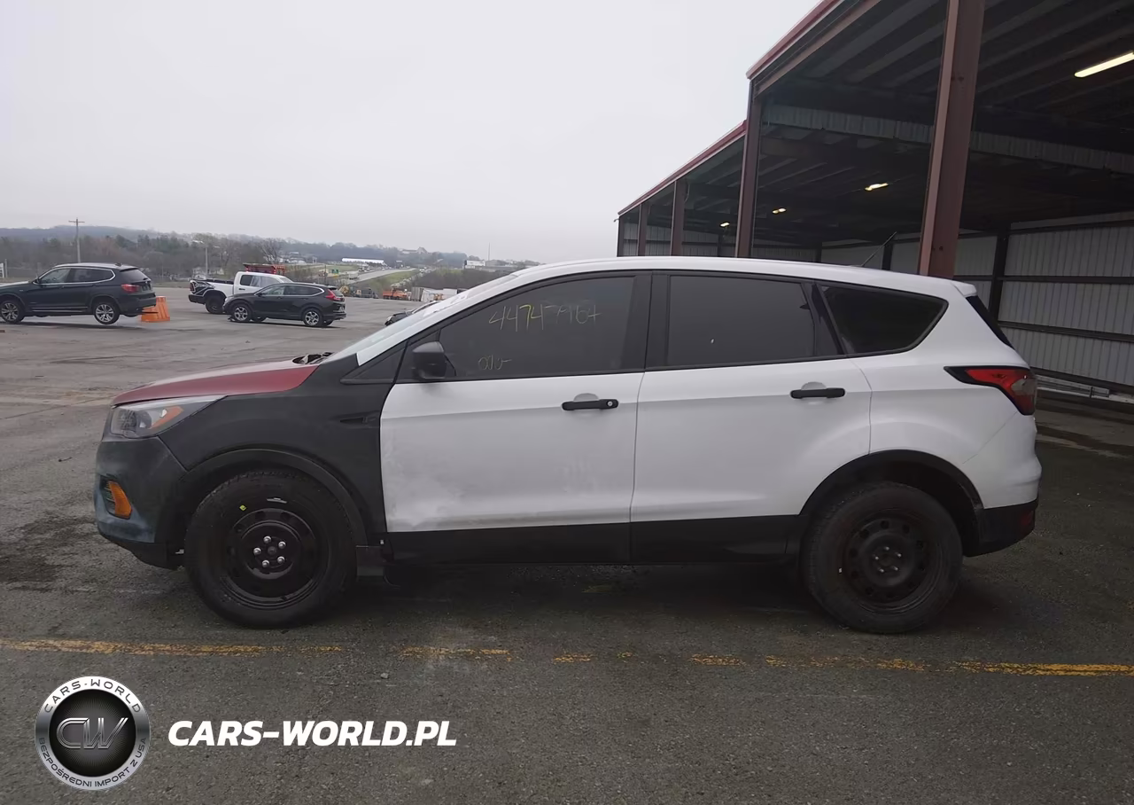 2018 Ford Escape S VIN:1FMCU0F77JUB45239 - 15
