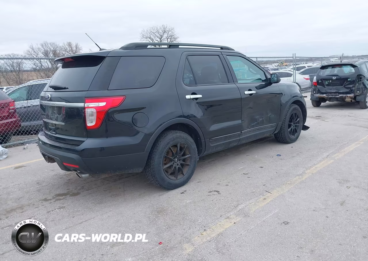 2012 Ford Explorer VIN:1FMHK7B85CGA64504 - 4