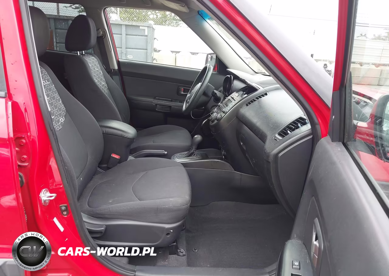 2011 Kia Soul + VIN:KNDJT2A22B7234416 - 5