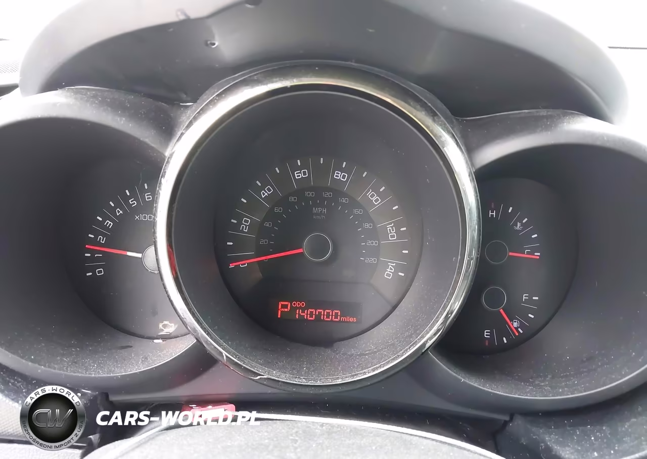 2011 Kia Soul + VIN:KNDJT2A22B7234416 - 7
