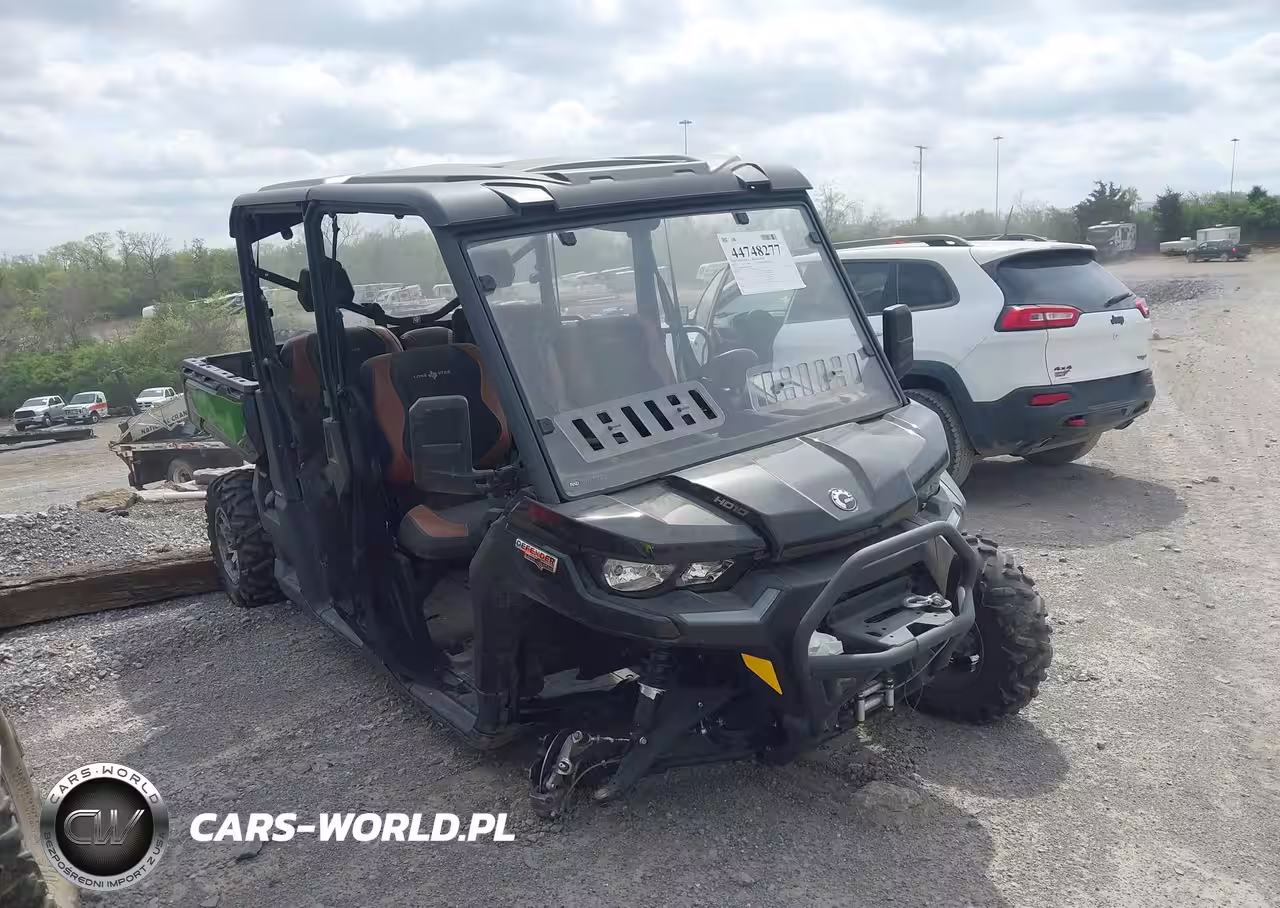 2023 Can-Am Defender Max Lone Star Hd10