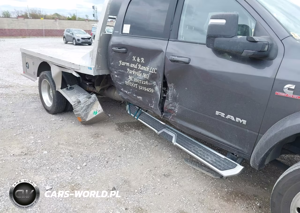 2023 Ram 4500 Chassis Tradesman-Slt-Laramie-Limited VIN:3C7WRLEL9PG575727 - 11