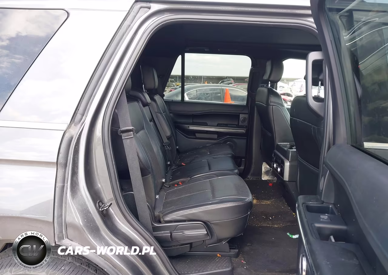 2018 Ford Expedition Xlt VIN:1FMJU1HT9JEA17389 - 8