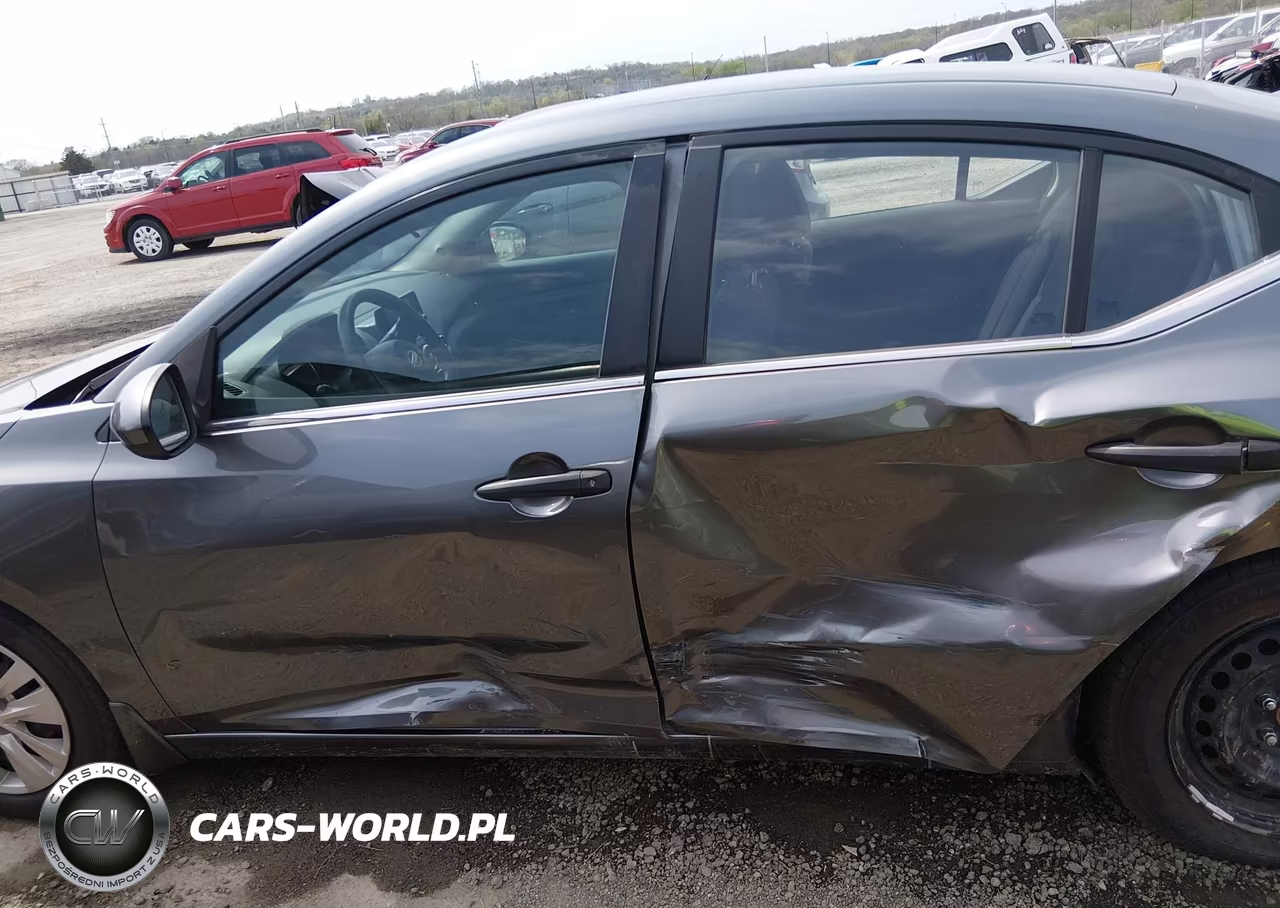 2025 Nissan Sentra S VIN:3N1AB8BV3SY250639 - 14