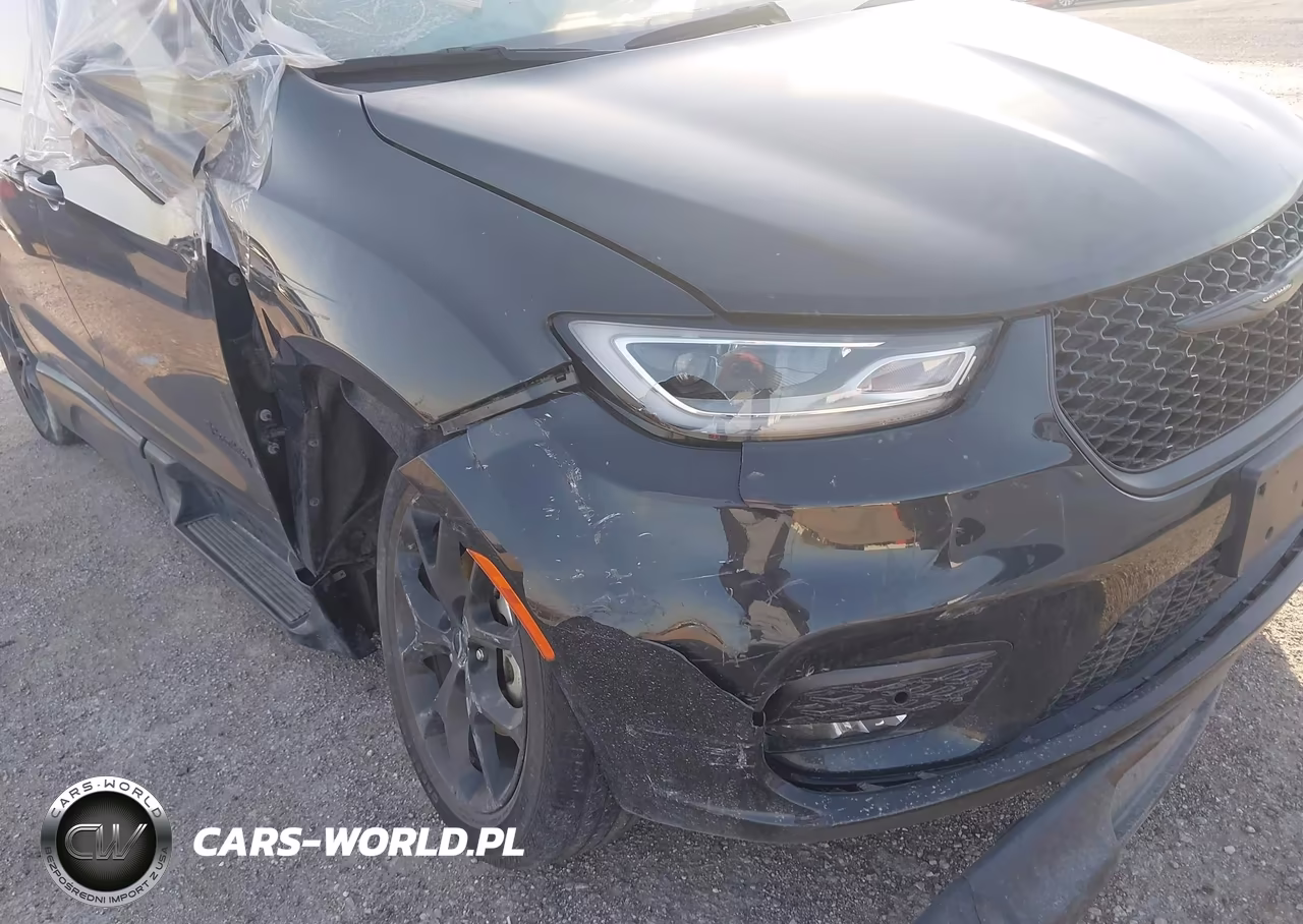 2023 Chrysler Pacifica Touring L VIN:2C4RC1BGXPR538297 - 6