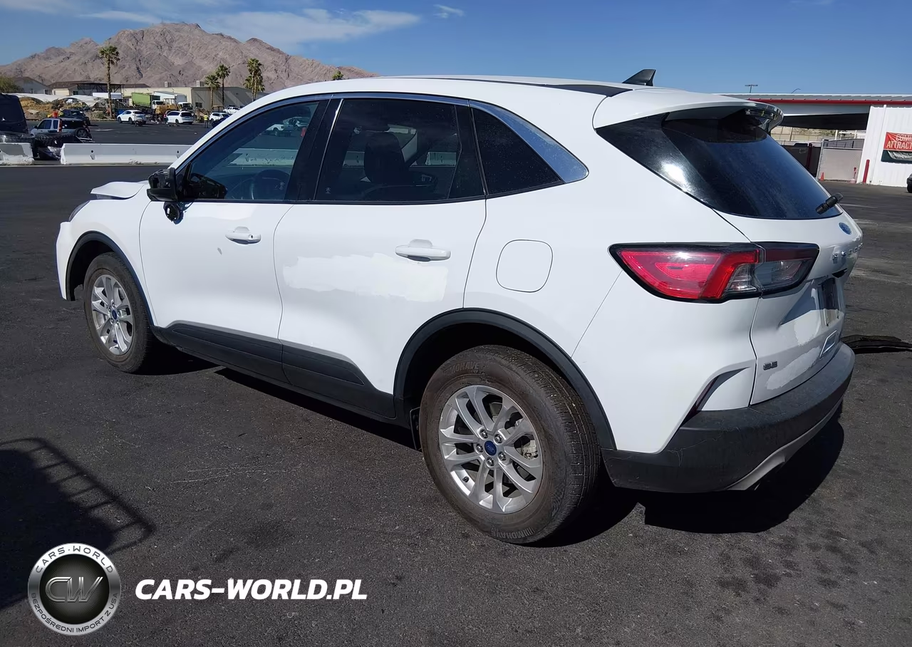 2022 Ford Escape Se Hybrid VIN:1FMCU0BZ7NUA83421 - 3
