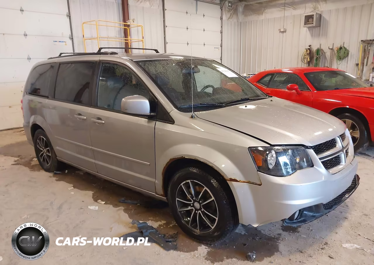 2016 Dodge Grand Caravan R-T