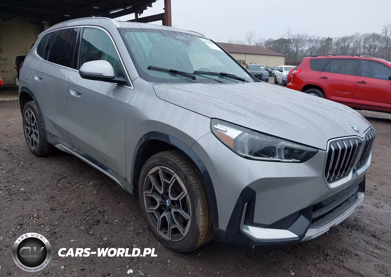 2023 BMW X1 xDrive28I – zdjęcie 1 z 16