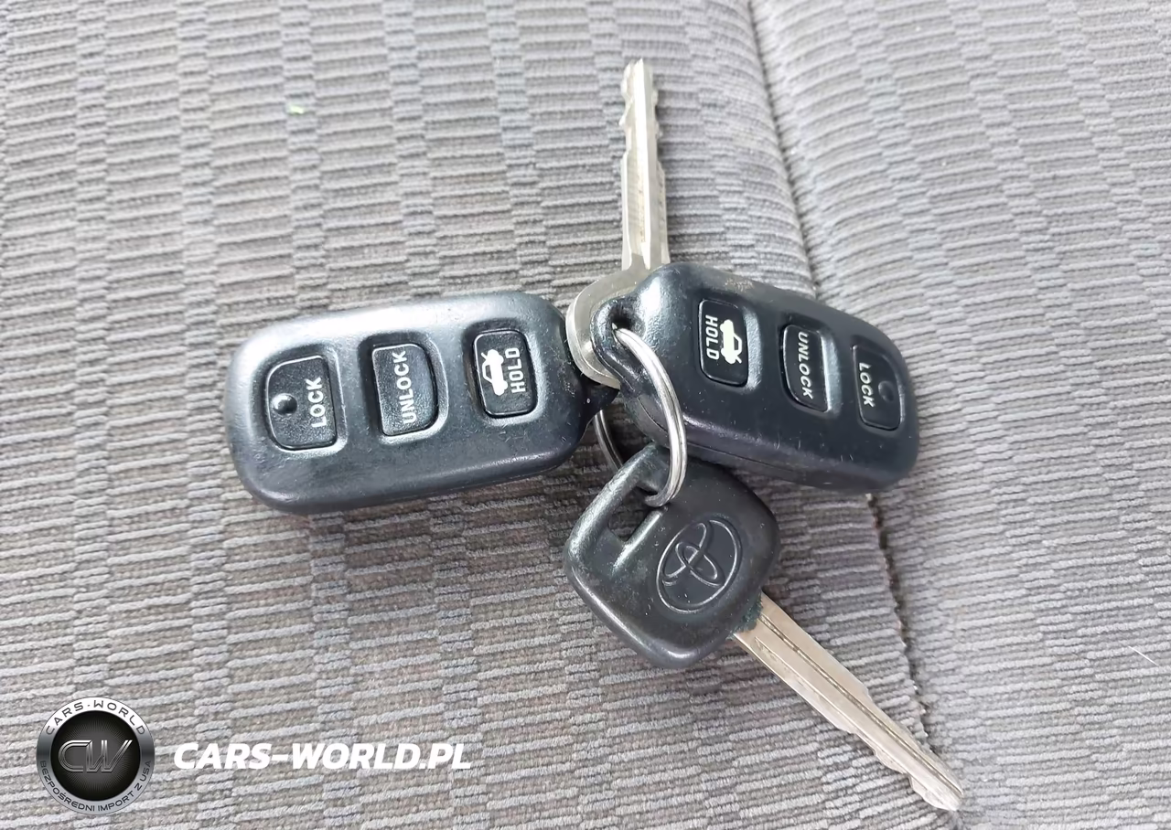 2005 Toyota Camry Le VIN:4T1BE32K65U529166 - 11