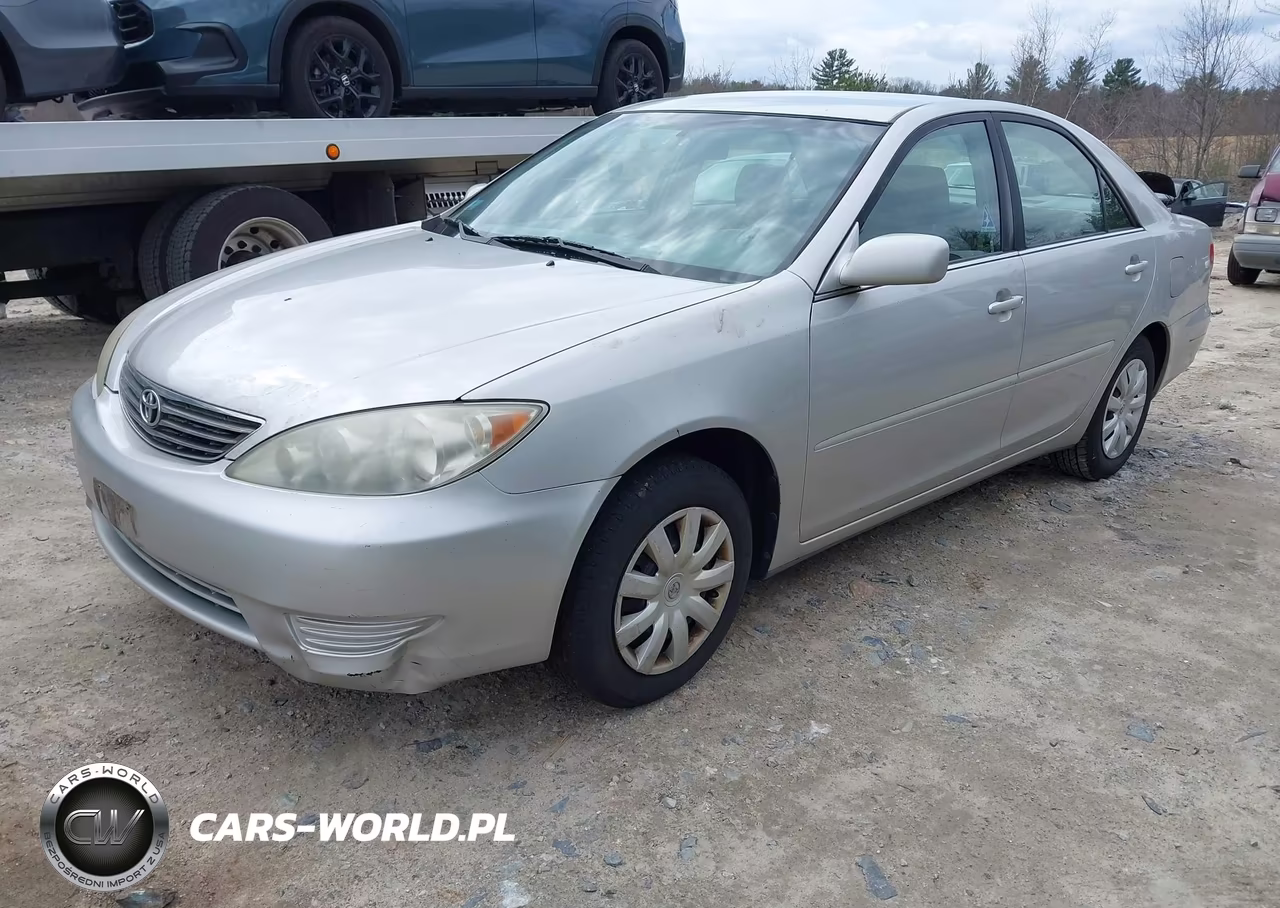 2005 Toyota Camry Le VIN:4T1BE32K65U529166 - 2
