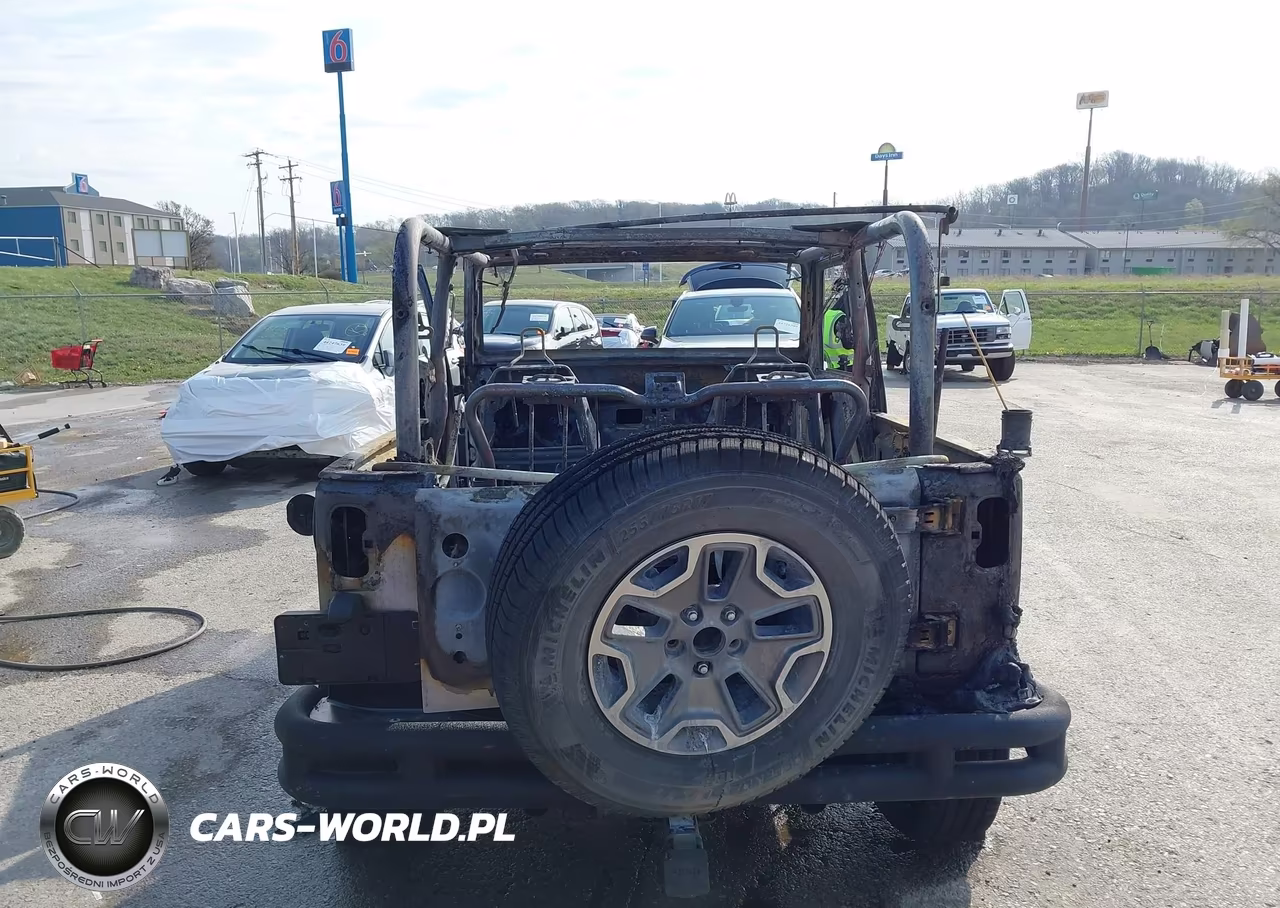 2015 Jeep Wrangler Sport VIN:1C4AJWAG9FL638836 - 12