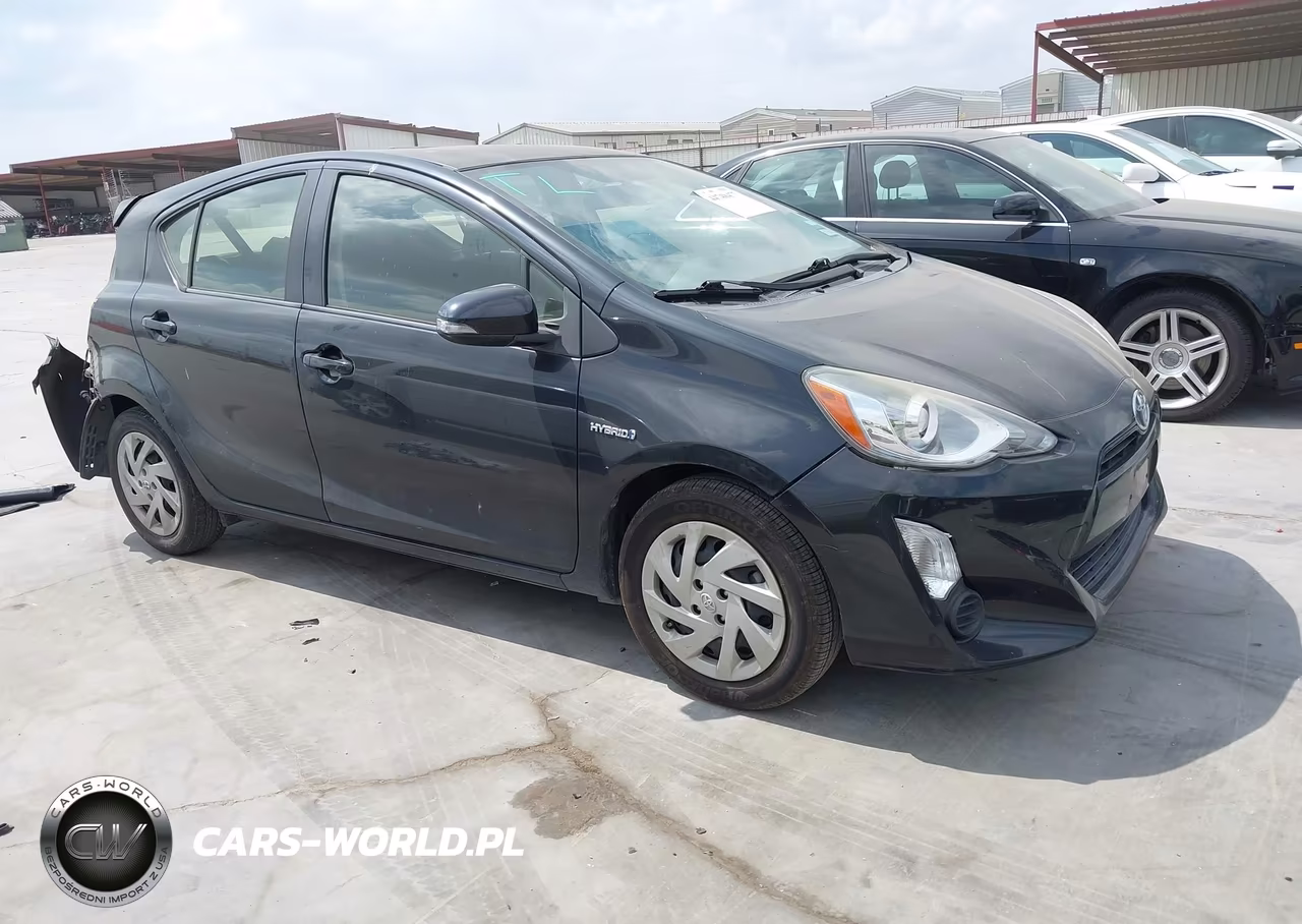 2015 Toyota Prius C Two