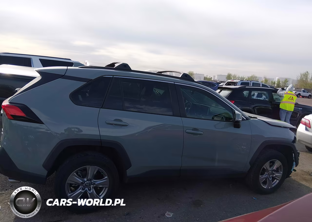2023 Toyota Rav4 Xle VIN:2T3P1RFV8PW368239 - 14