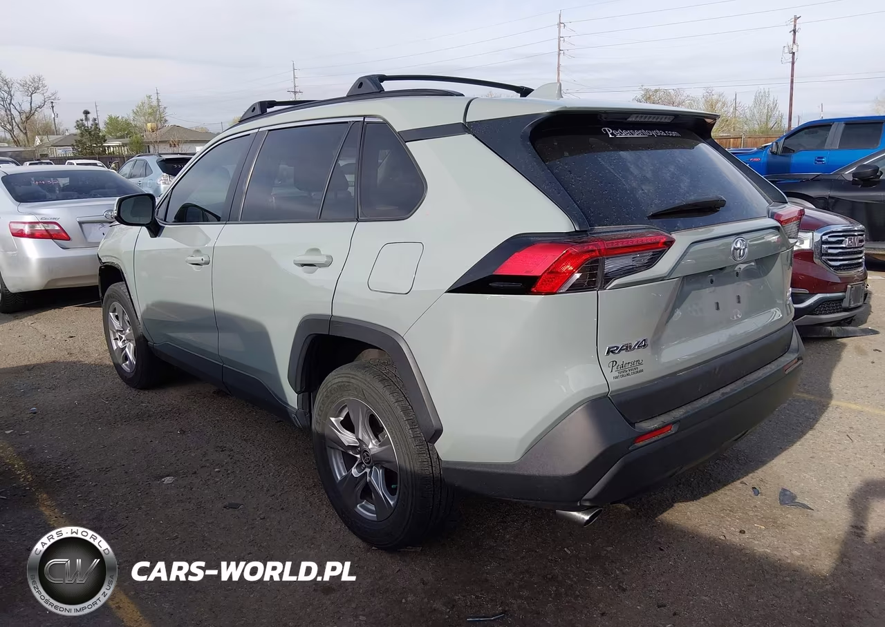 2023 Toyota Rav4 Xle VIN:2T3P1RFV8PW368239 - 3