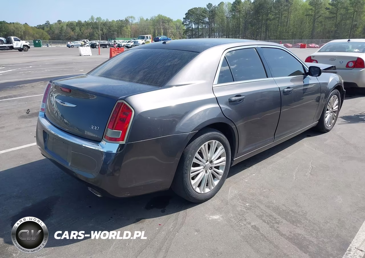 2013 Chrysler 300 Motown VIN:2C3CCARGXDH633993 - 4