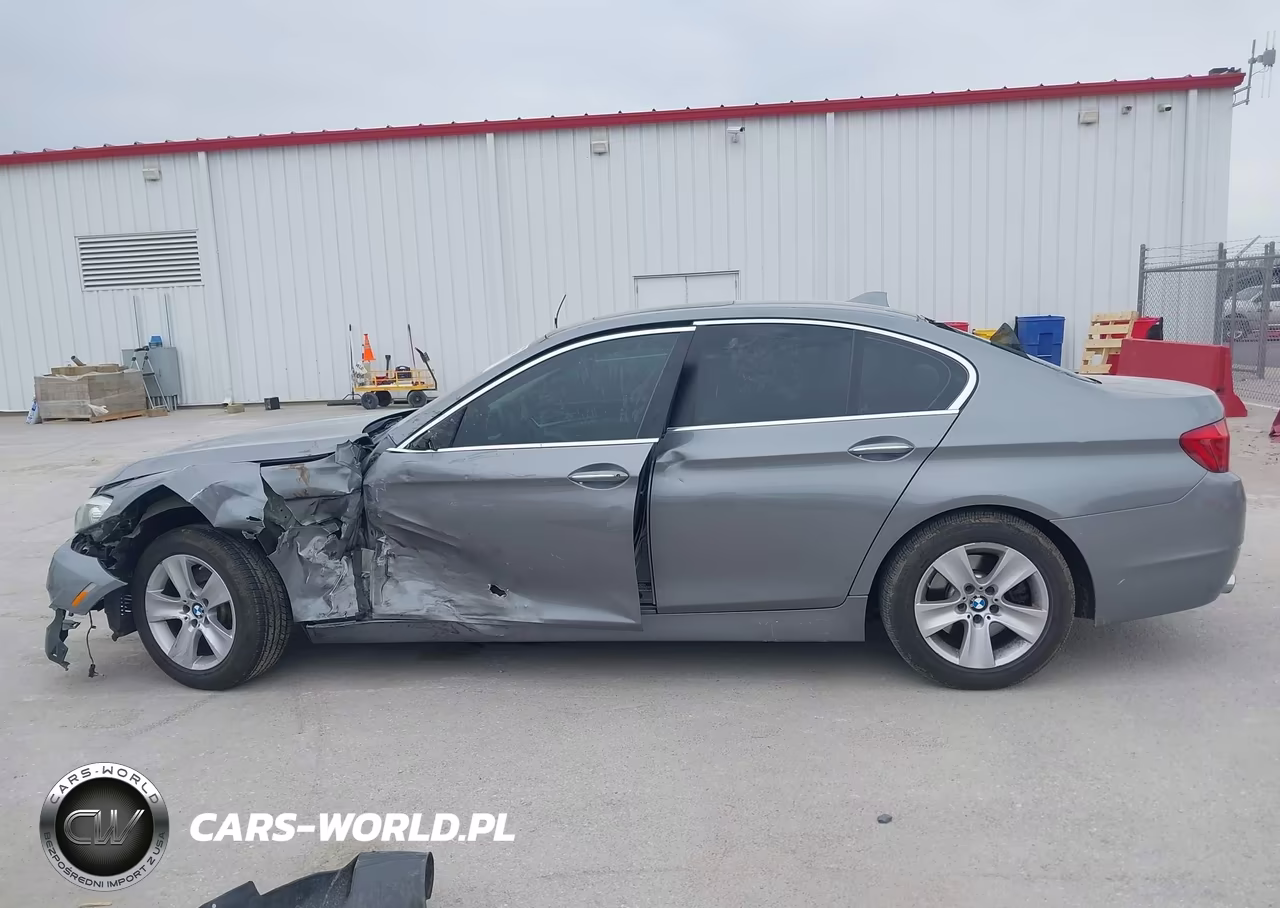 2013 BMW 528I xDrive VIN:WBAXH5C53DDW13883 - 14