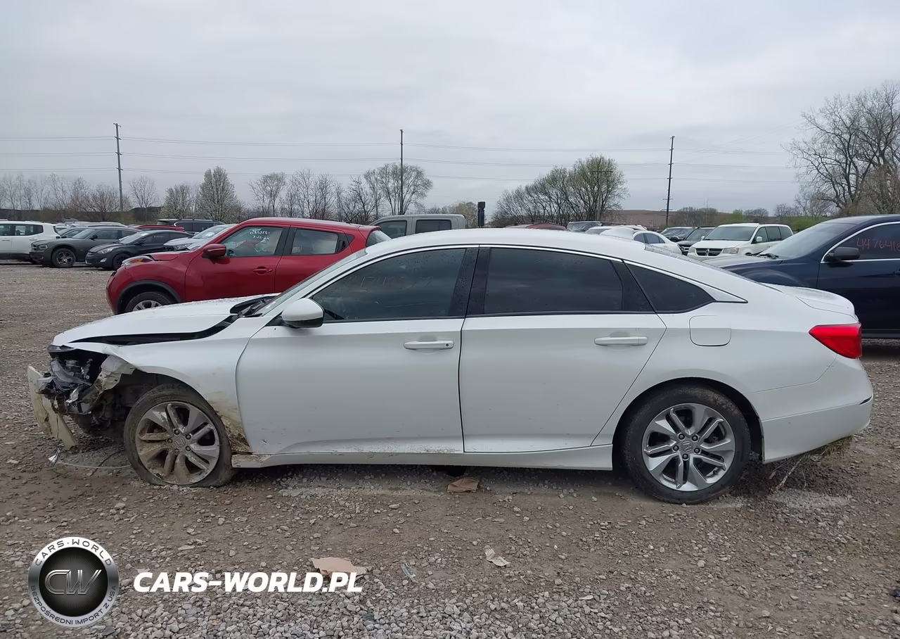 2018 Honda Accord Lx VIN:1HGCV1F1XJA114329 - 14