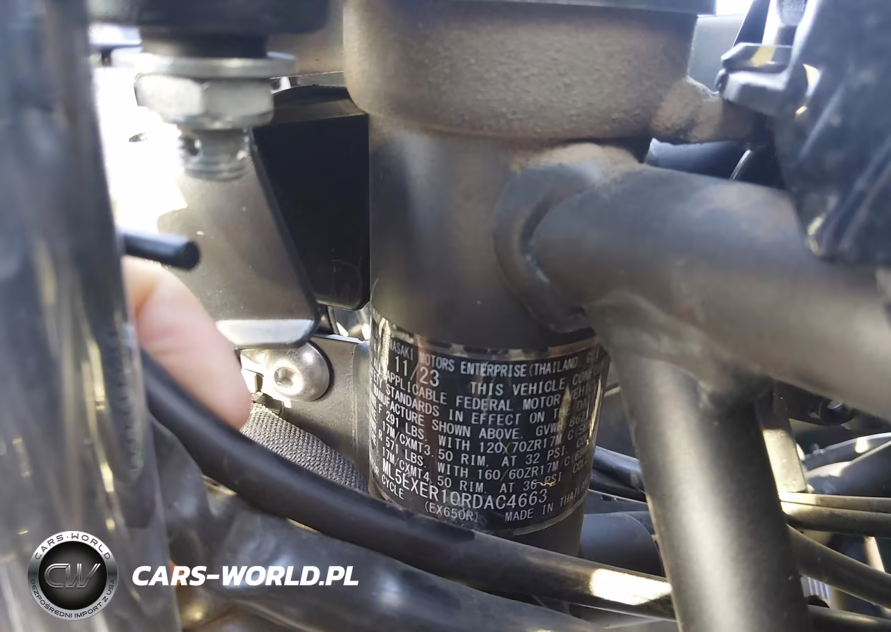 2024 Kawasaki Ex650 R VIN:ML5EXER10RDAC4663 - 10