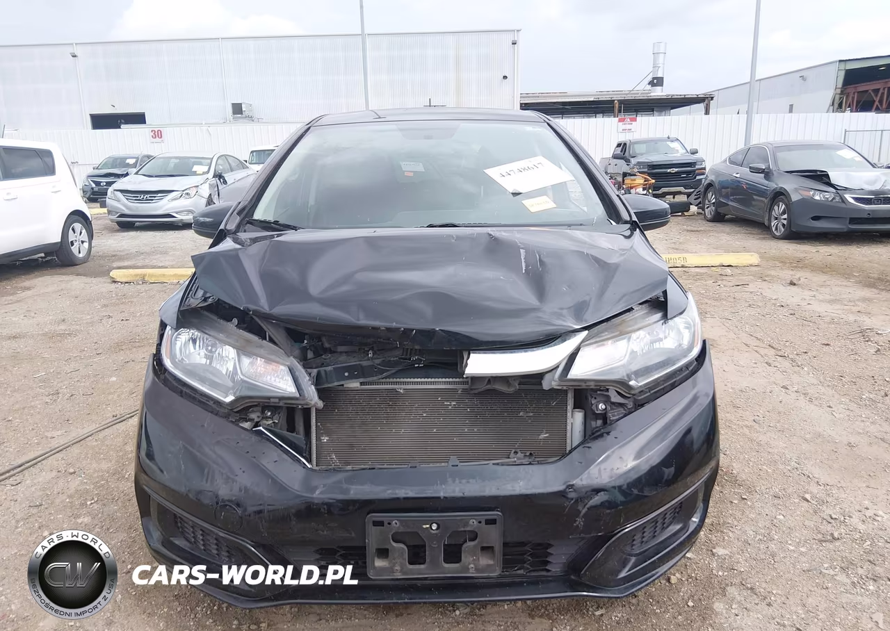 2018 Honda Fit Lx VIN:3HGGK5H42JM735379 - 12